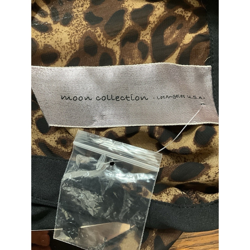 Moon‎ Collection Leopard Top - Picture 5 of 5